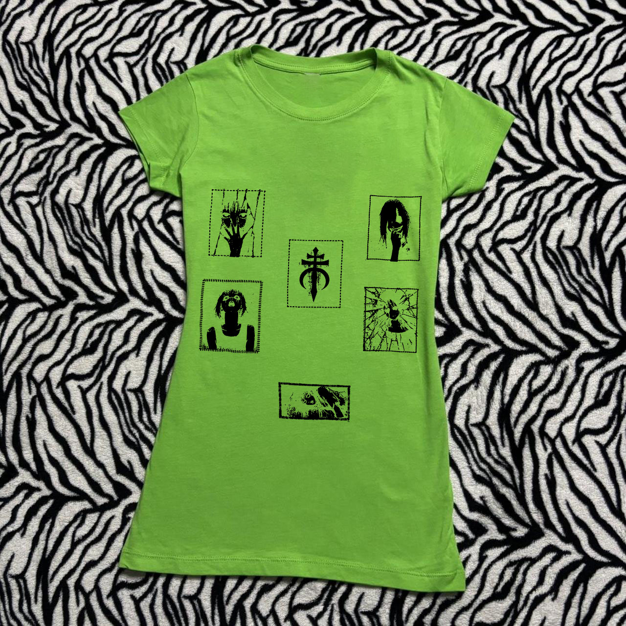 Y2K Graphic Baby Tee Crop - 2000s Vintage Women's Crop Top Punk